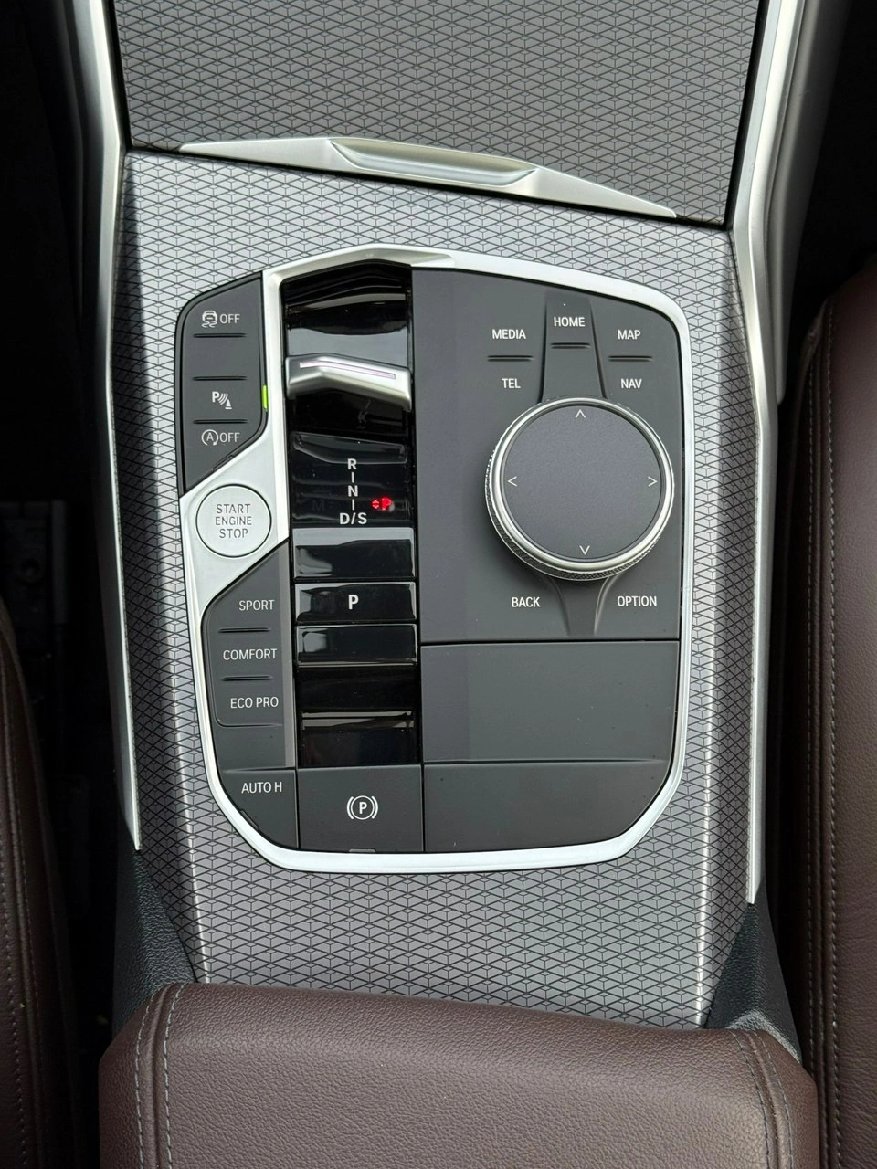 BMW 330 - Zdjęcie 32