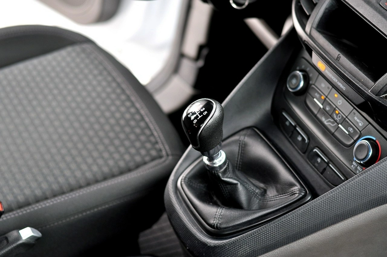 Ford Transit Connect - Zdjęcie 15