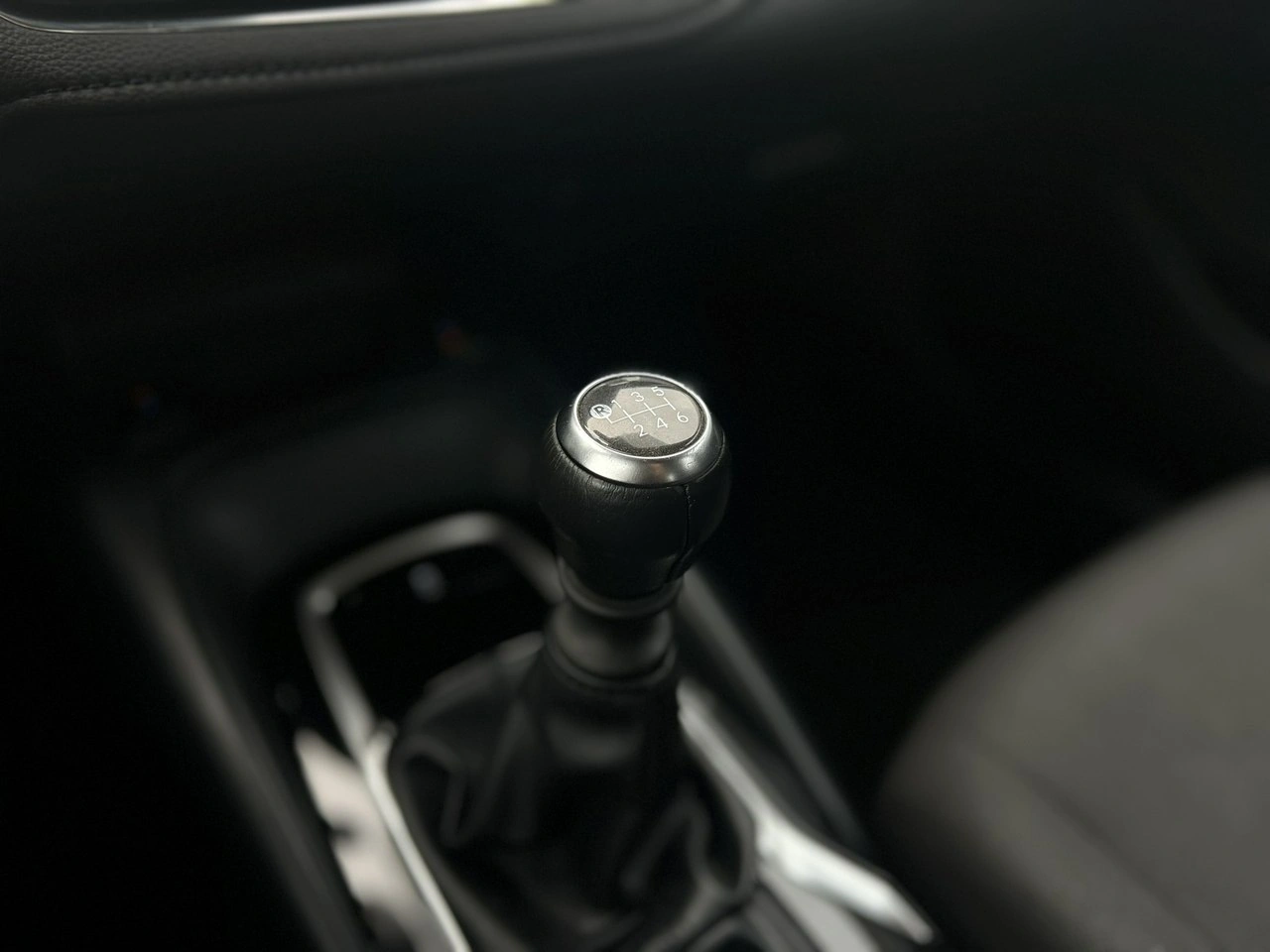 Toyota Corolla - Zdjęcie 13