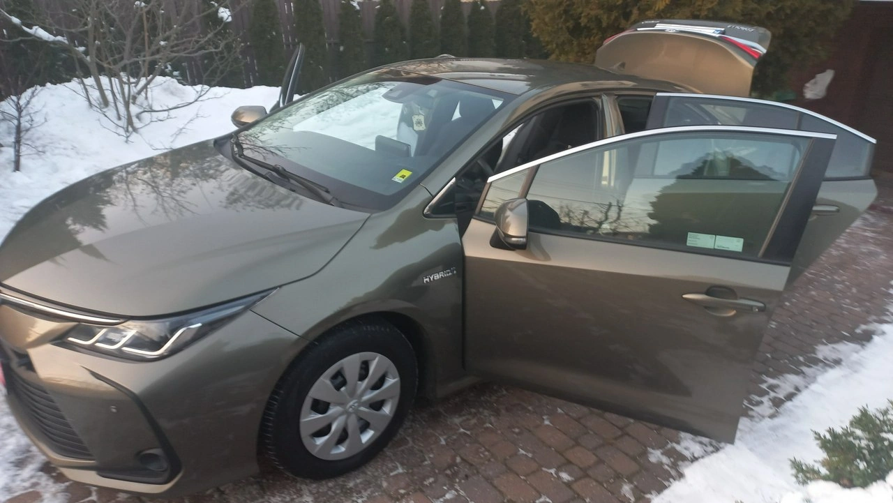 Toyota Corolla - Zdjęcie 25