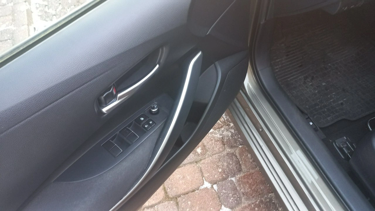 Toyota Corolla - Zdjęcie 31