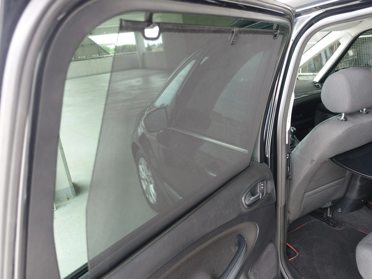 Ford Galaxy - Zdjęcie 17