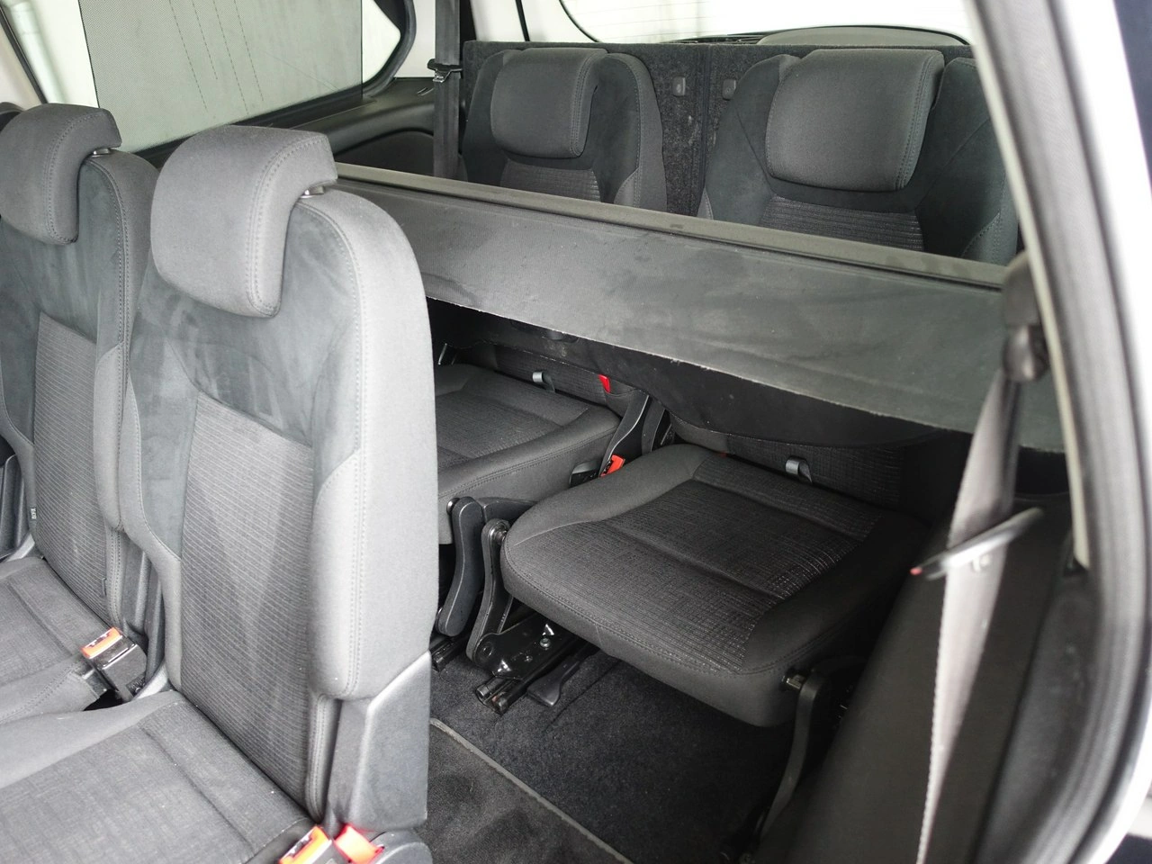 Ford Galaxy - Zdjęcie 19