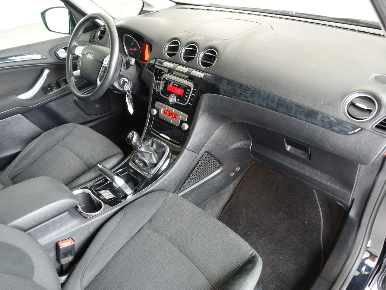 Ford Galaxy - Zdjęcie 21