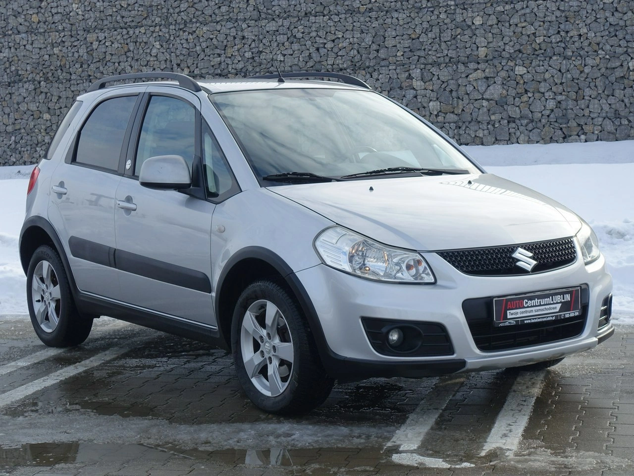 Suzuki SX4 - Zdjęcie 4