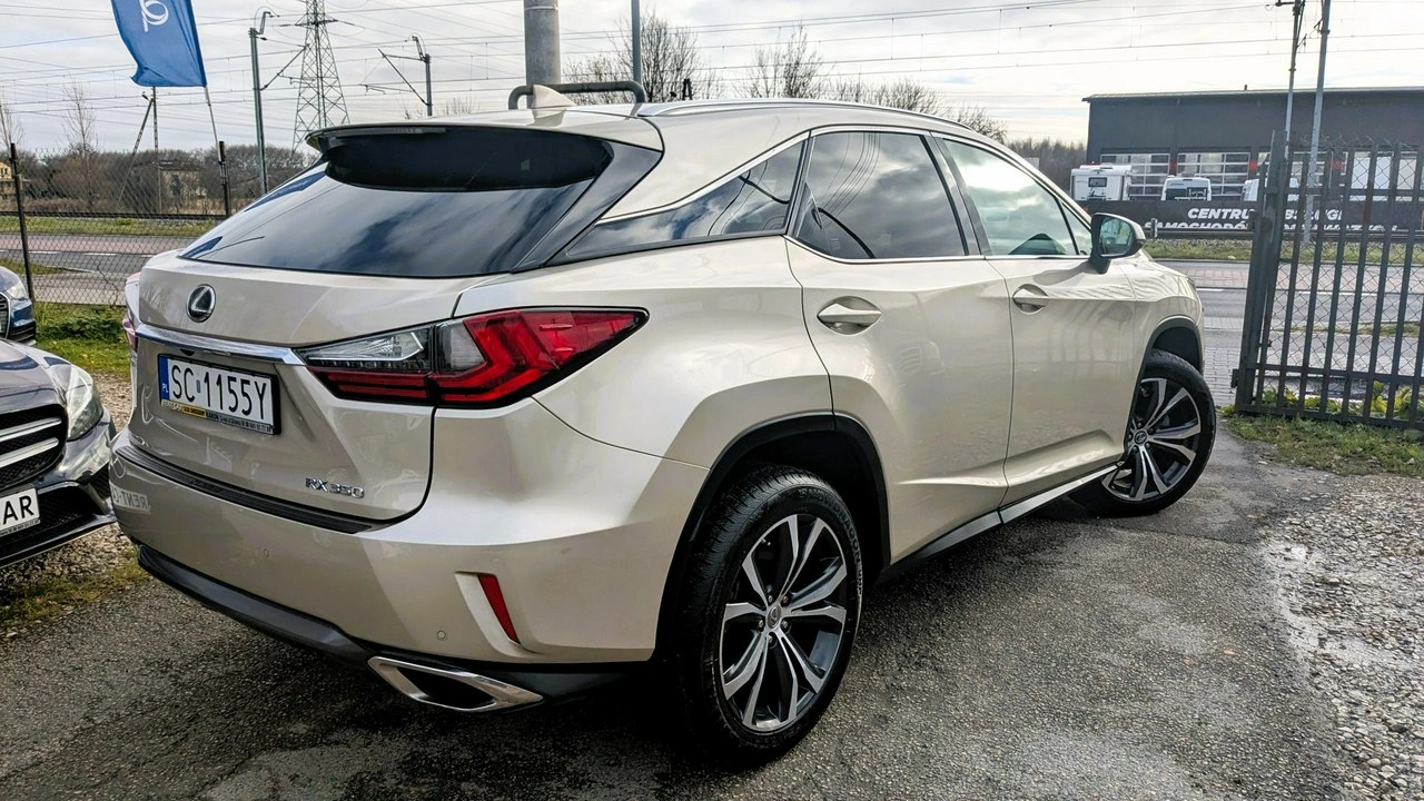 Lexus RX - Zdjęcie 10