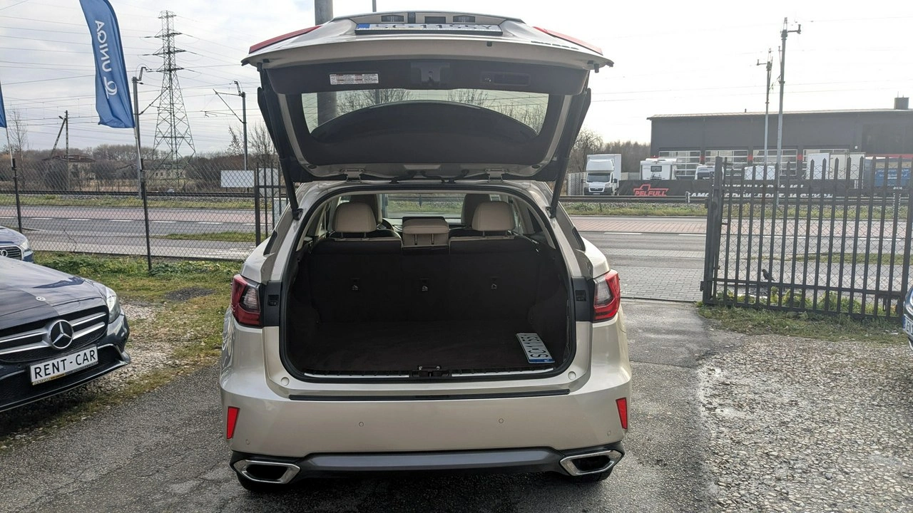 Lexus RX - Zdjęcie 37