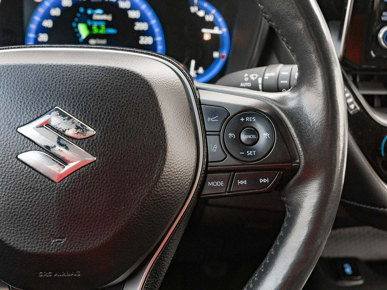 Suzuki Swace - Zdjęcie 14