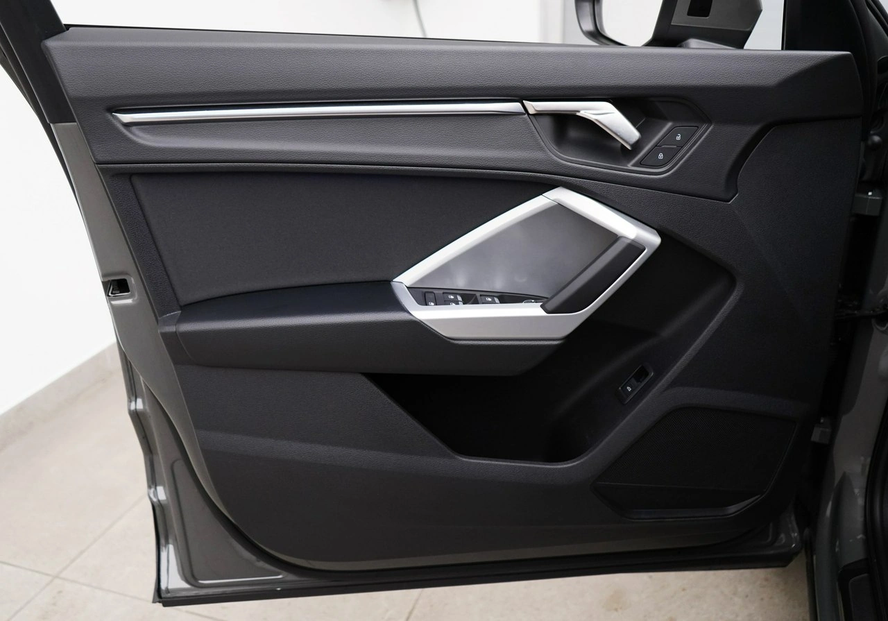 Audi Q3 - Zdjęcie 20