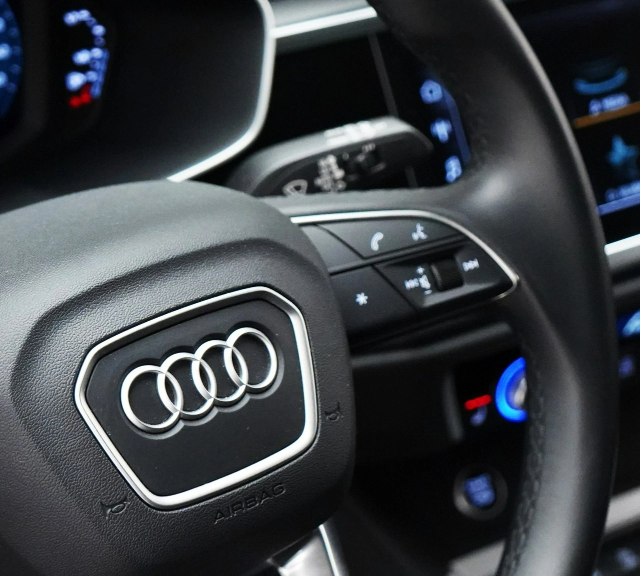 Audi Q3 - Zdjęcie 24