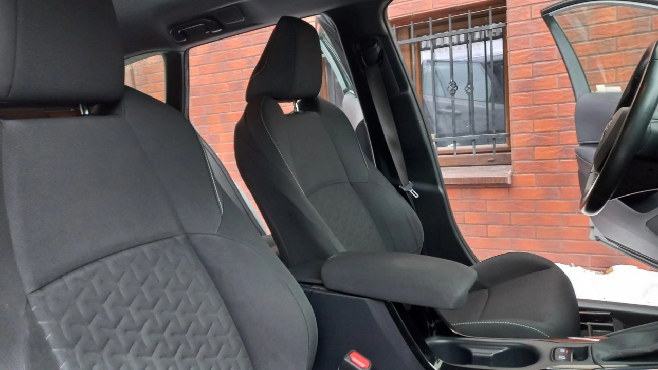 Toyota Corolla - Zdjęcie 11