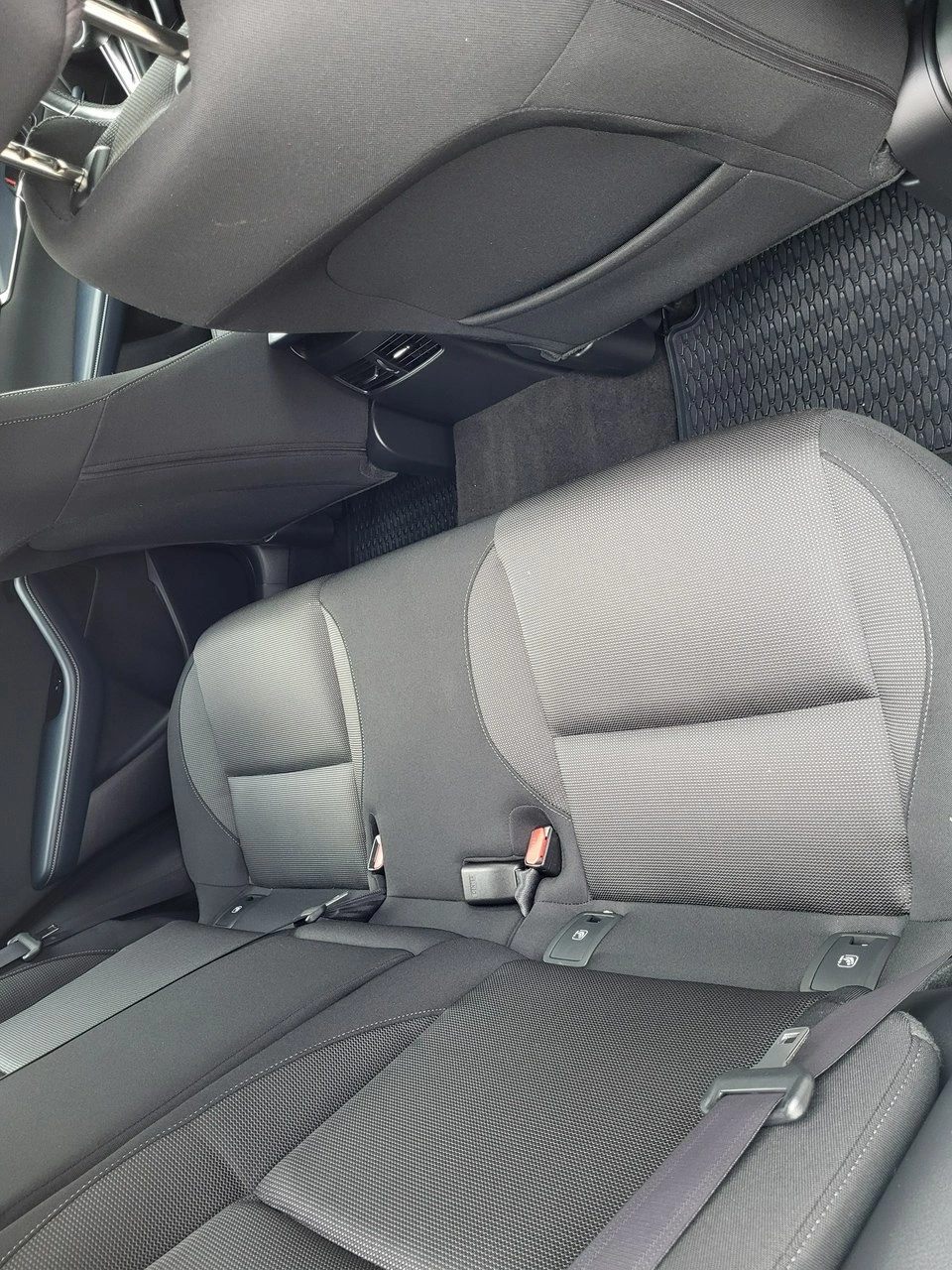 Mazda CX-30 - Zdjęcie 16