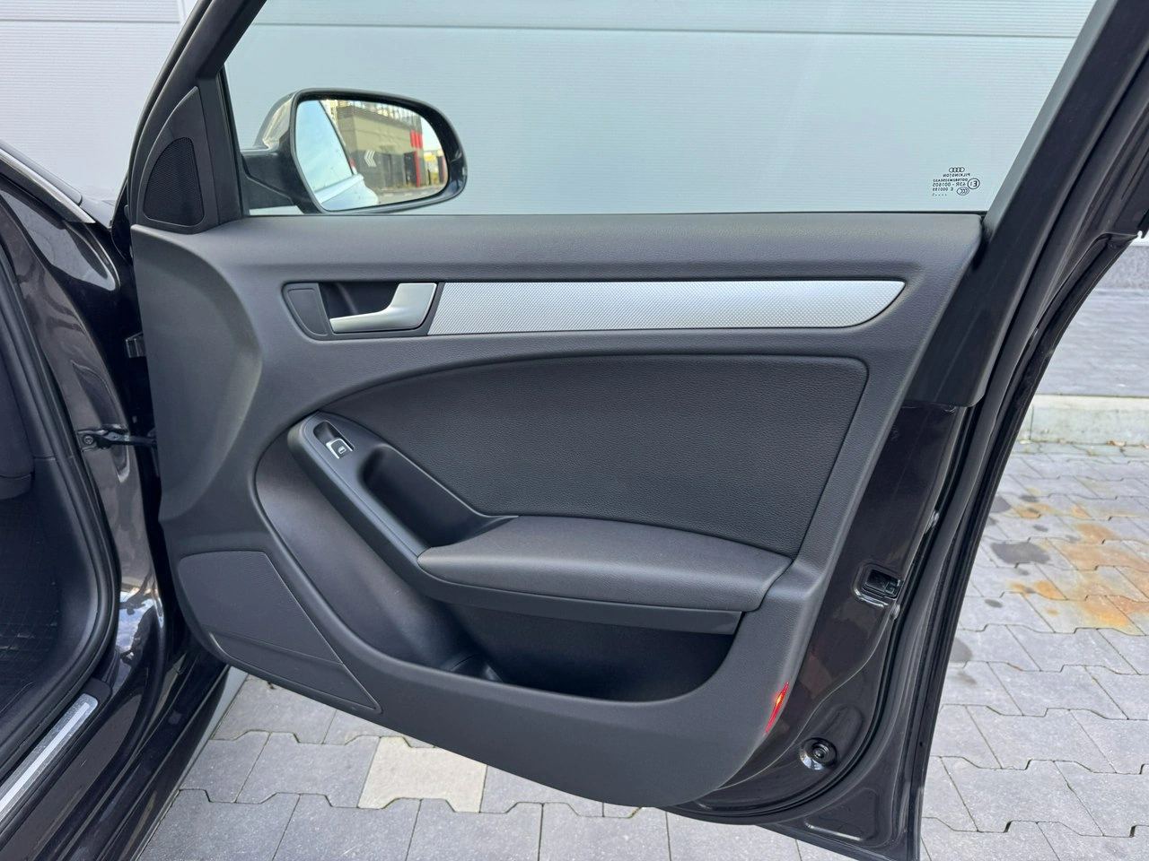 Audi A4 - Zdjęcie 32