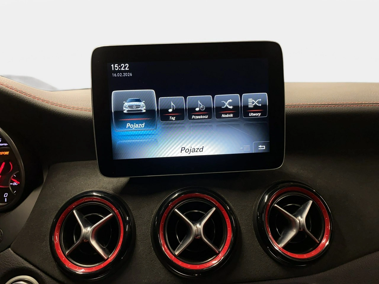 Mercedes CLA 45 AMG - Zdjęcie 26