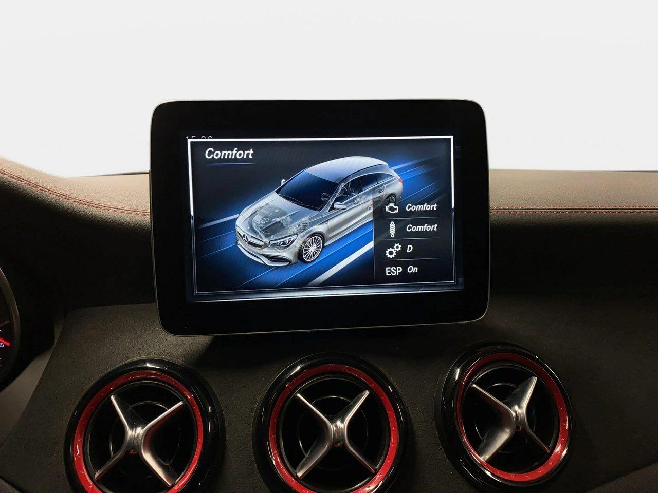 Mercedes CLA 45 AMG - Zdjęcie 29