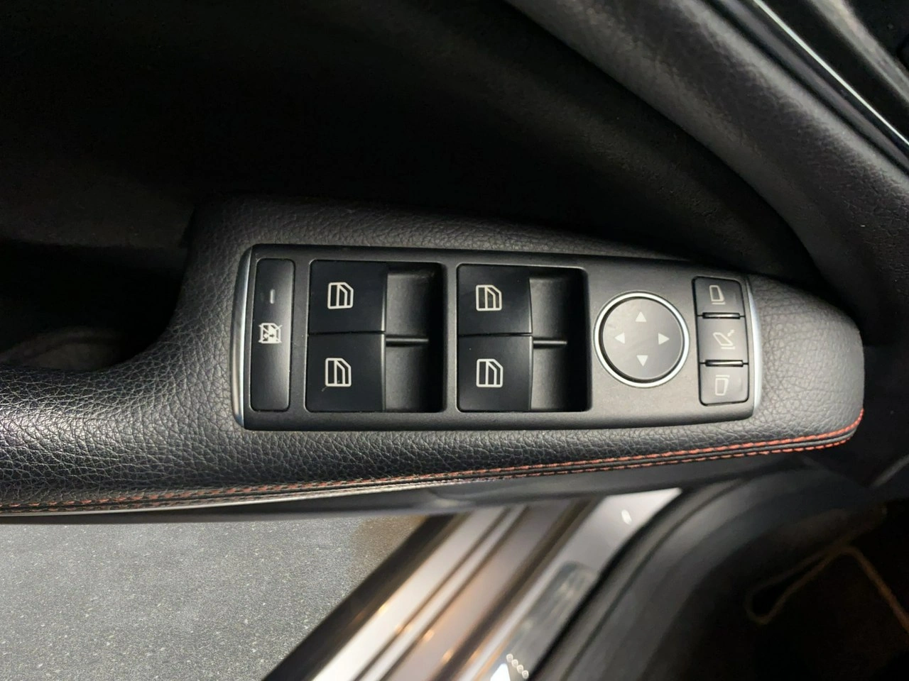 Mercedes CLA 45 AMG - Zdjęcie 34