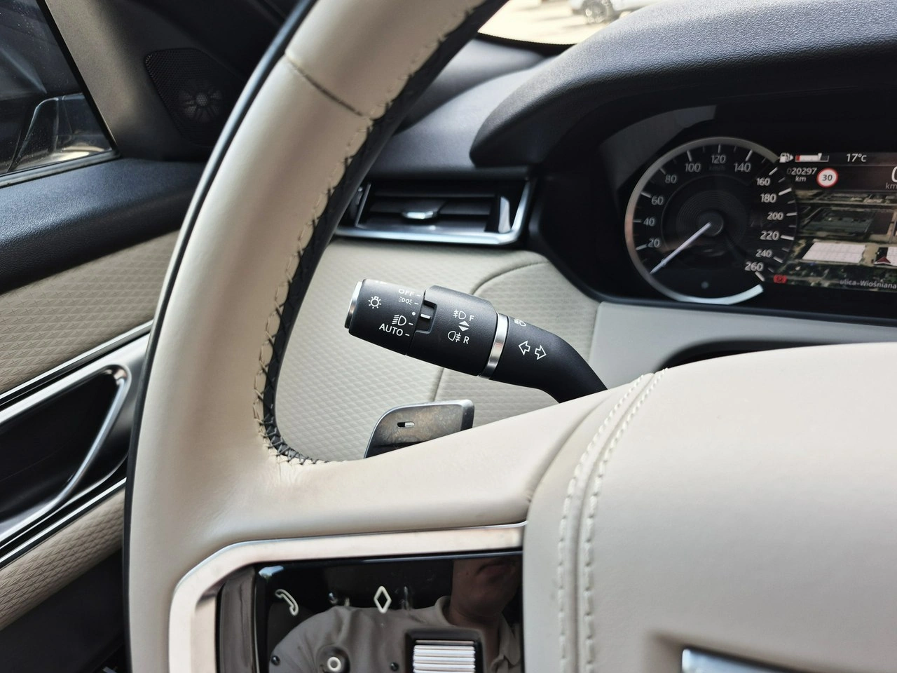 Land Rover Range Rover Velar - Zdjęcie 30