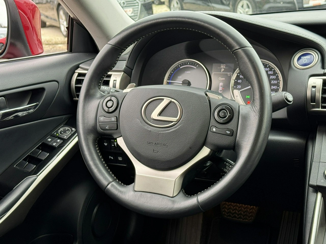 Lexus IS - Zdjęcie 19