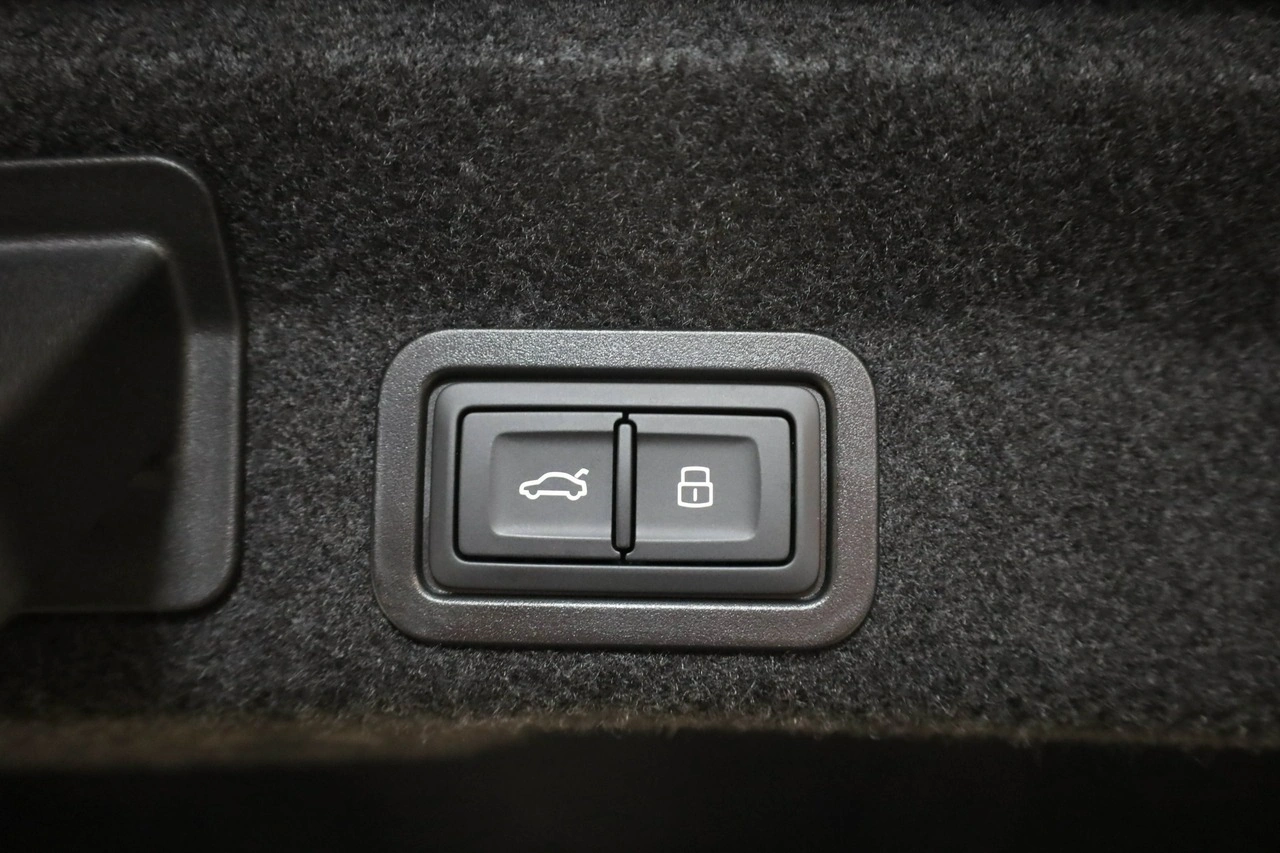 Audi A6 - Zdjęcie 16