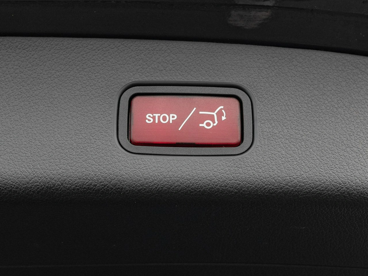 Mercedes GLC 300 - Zdjęcie 21