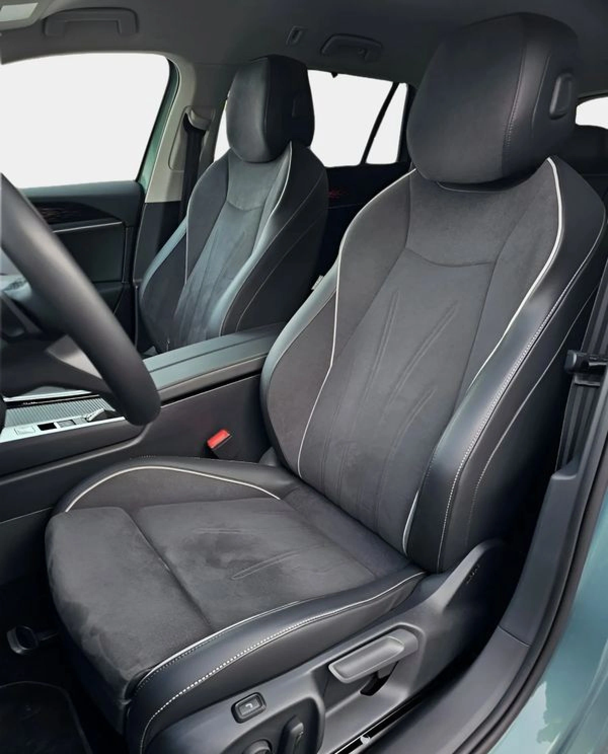 Volkswagen Passat Variant - Zdjęcie 3