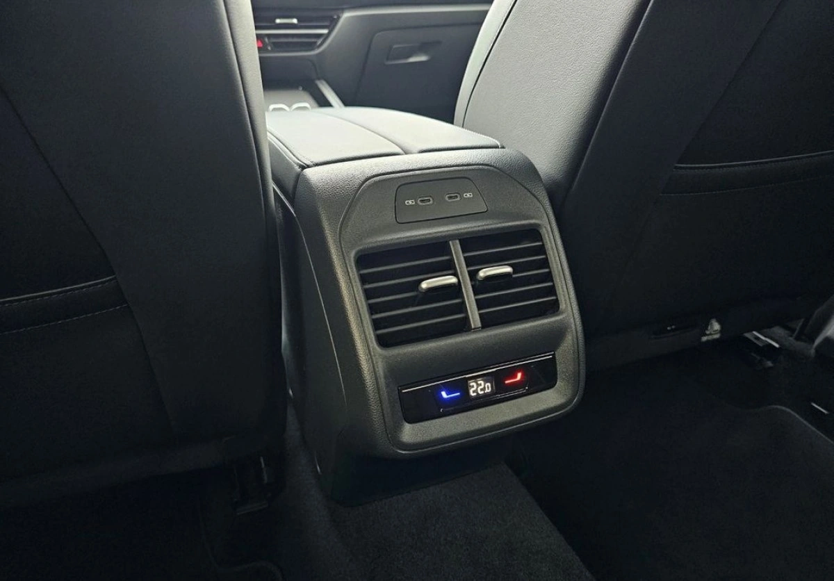 Volkswagen Passat Variant - Zdjęcie 6