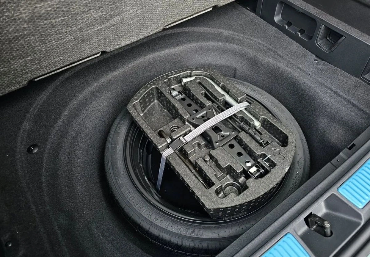 Volkswagen Passat Variant - Zdjęcie 17