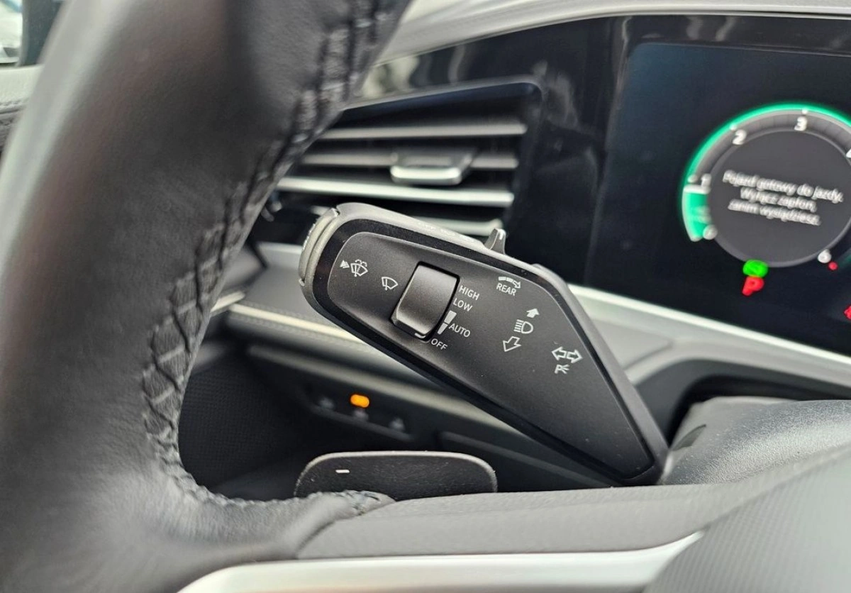 Volkswagen Passat Variant - Zdjęcie 20