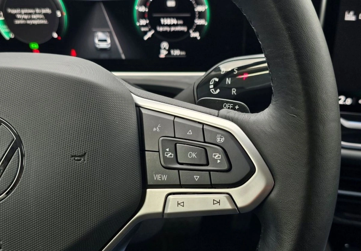 Volkswagen Passat Variant - Zdjęcie 24