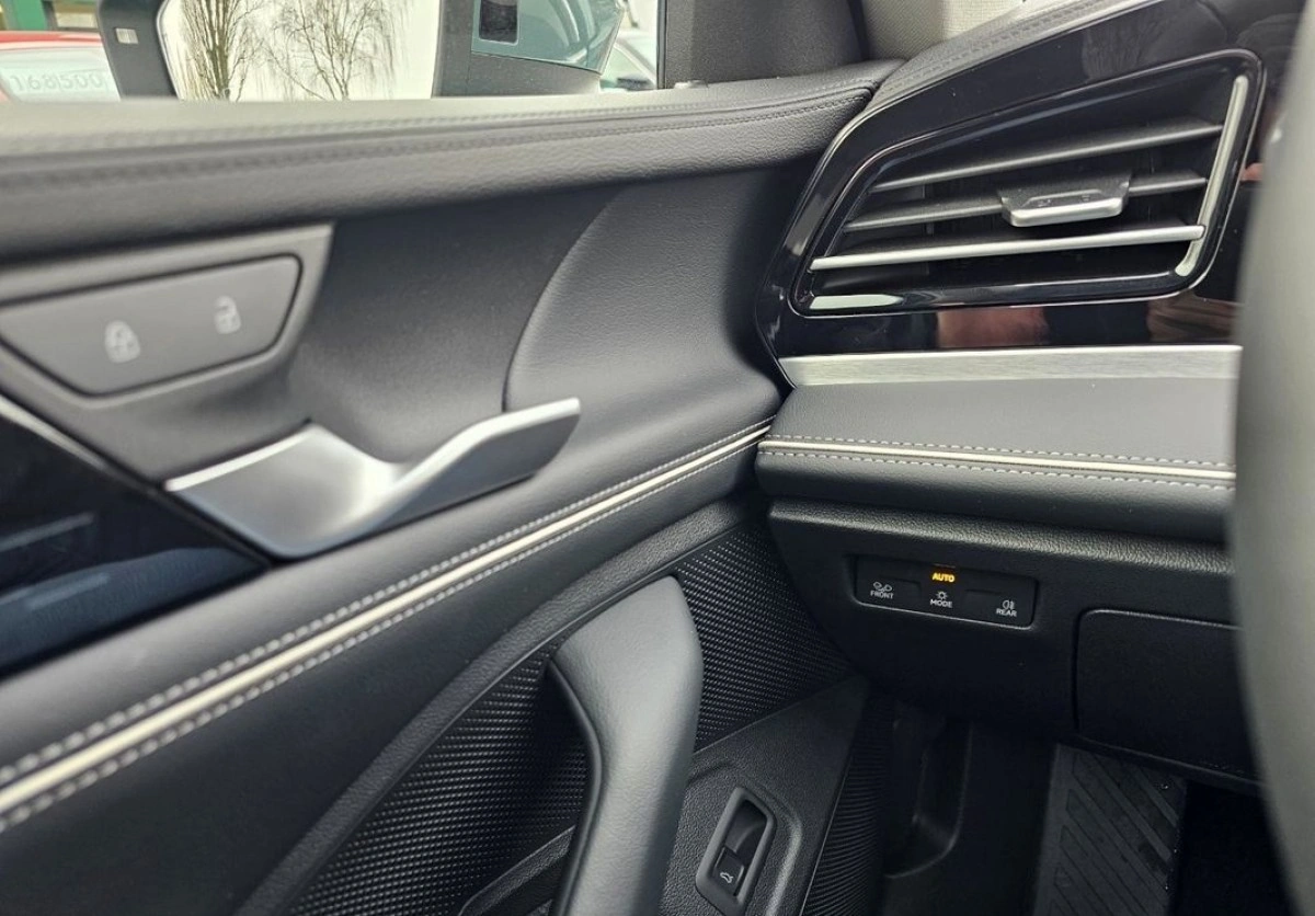 Volkswagen Passat Variant - Zdjęcie 28