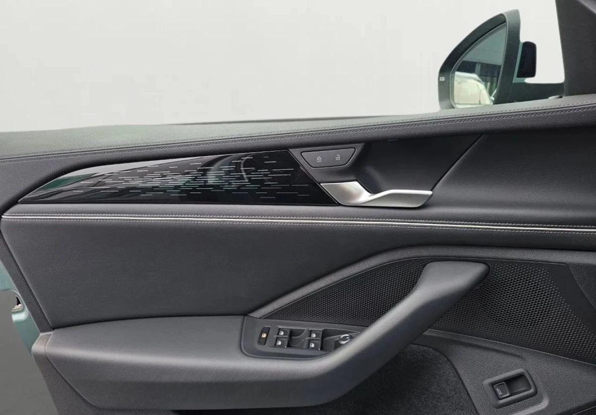 Volkswagen Passat Variant - Zdjęcie 31