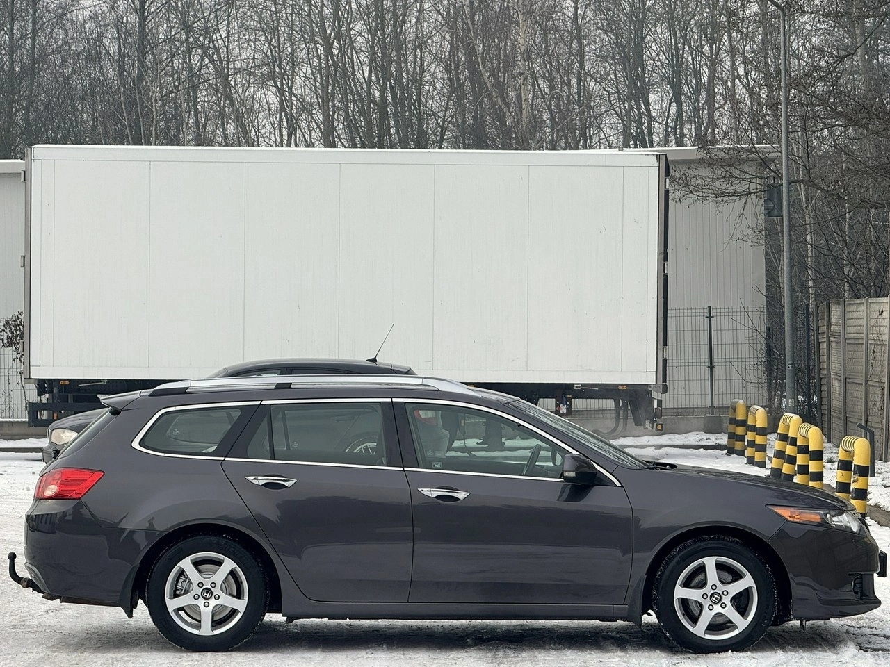 Honda Accord - Zdjęcie 42