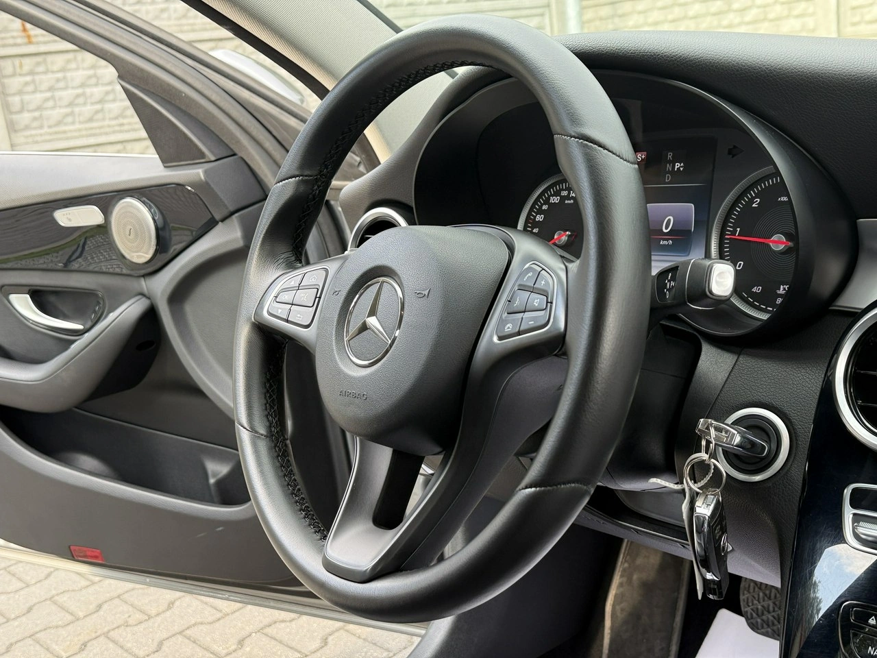 Mercedes C 200 - Zdjęcie 20