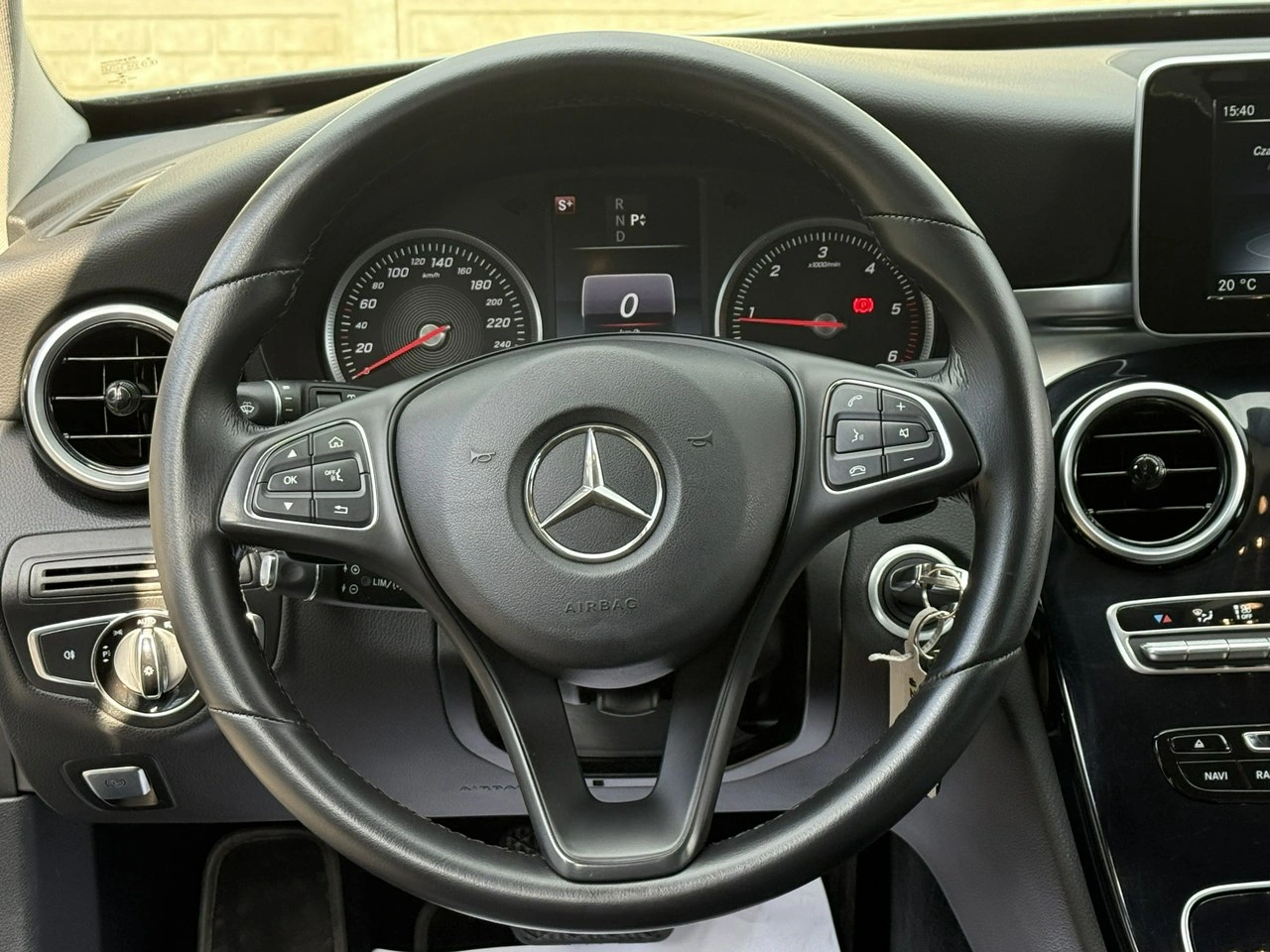Mercedes C 200 - Zdjęcie 13