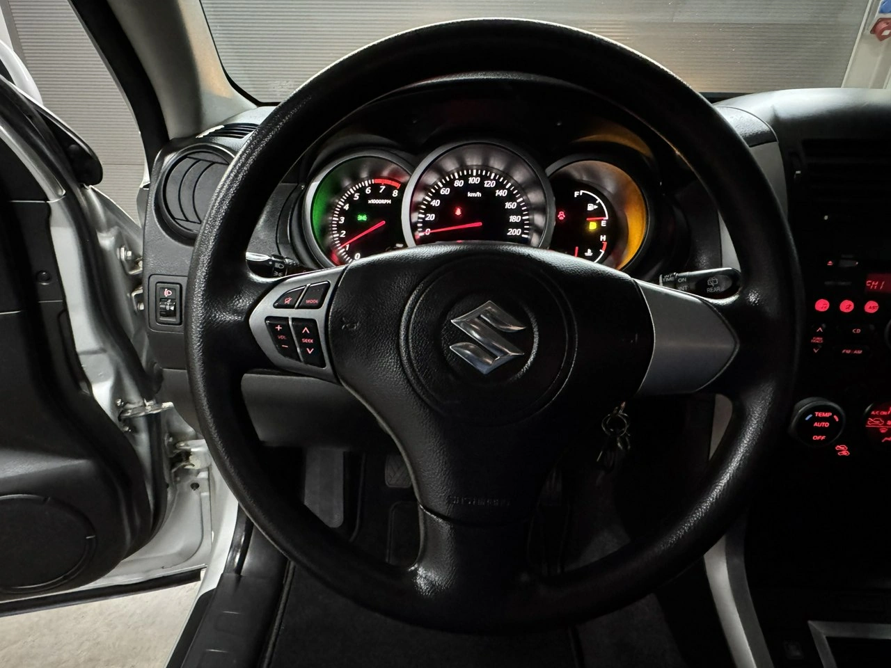 Suzuki Grand Vitara - Zdjęcie 24