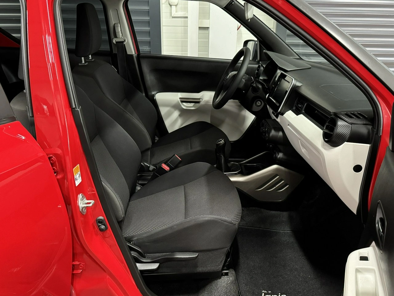 Suzuki Ignis - Zdjęcie 8