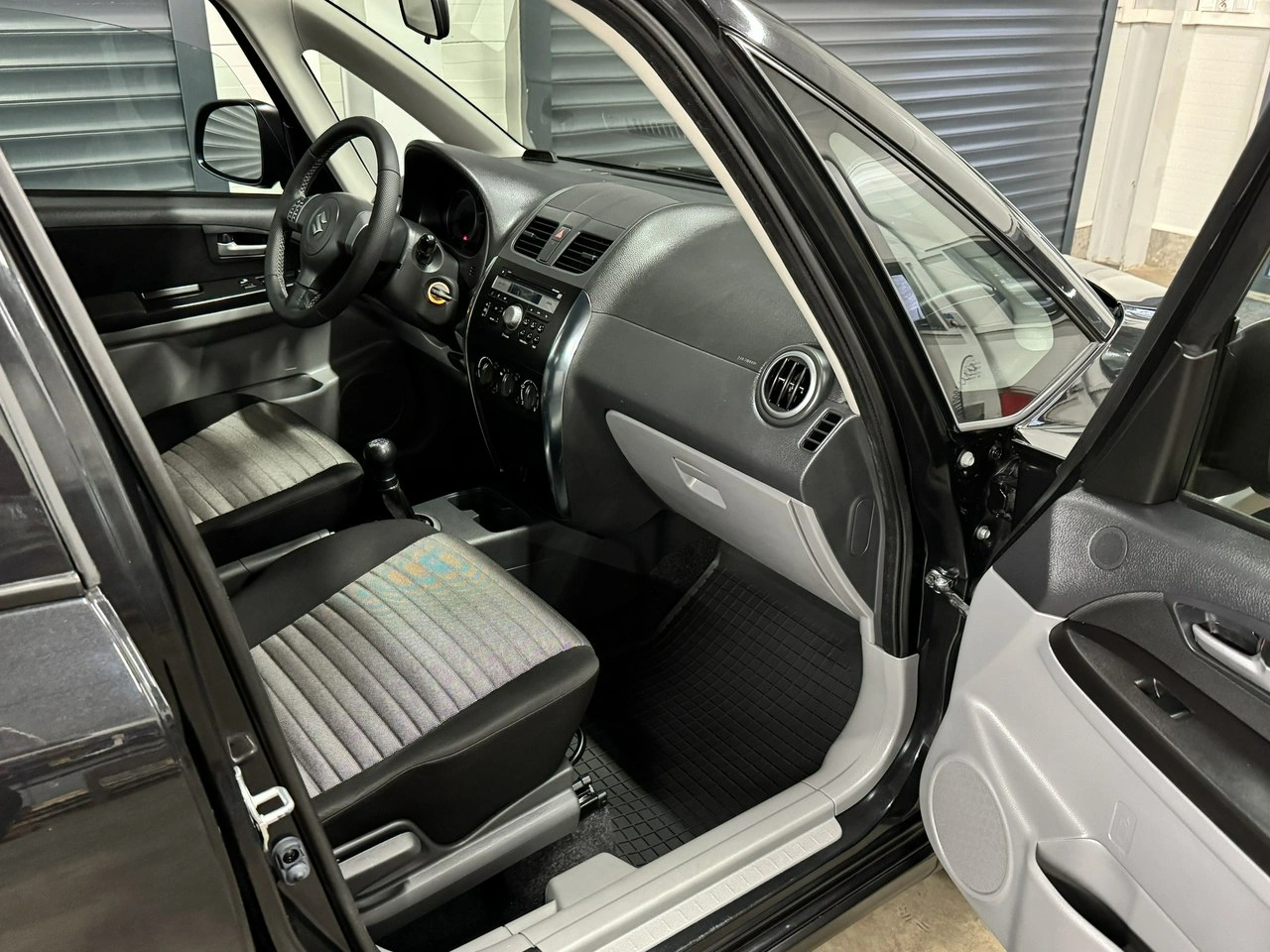 Suzuki SX4 - Zdjęcie 13