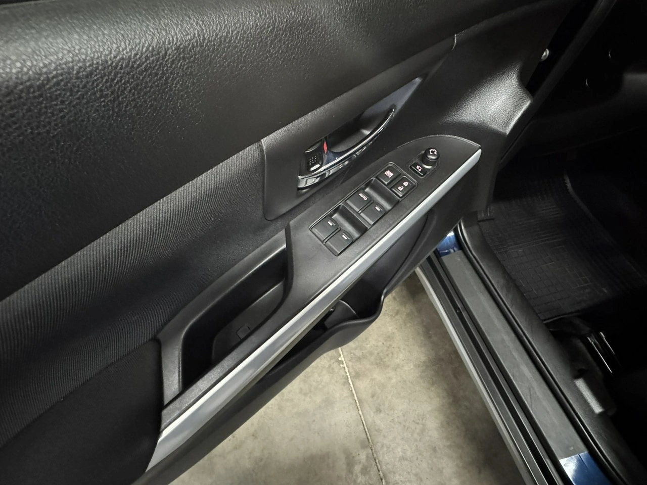 Suzuki SX4 S-Cross - Zdjęcie 24