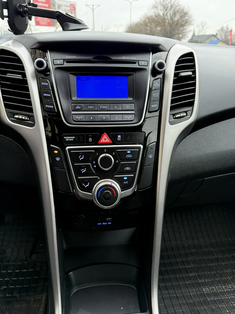 Hyundai i30 - Zdjęcie 12