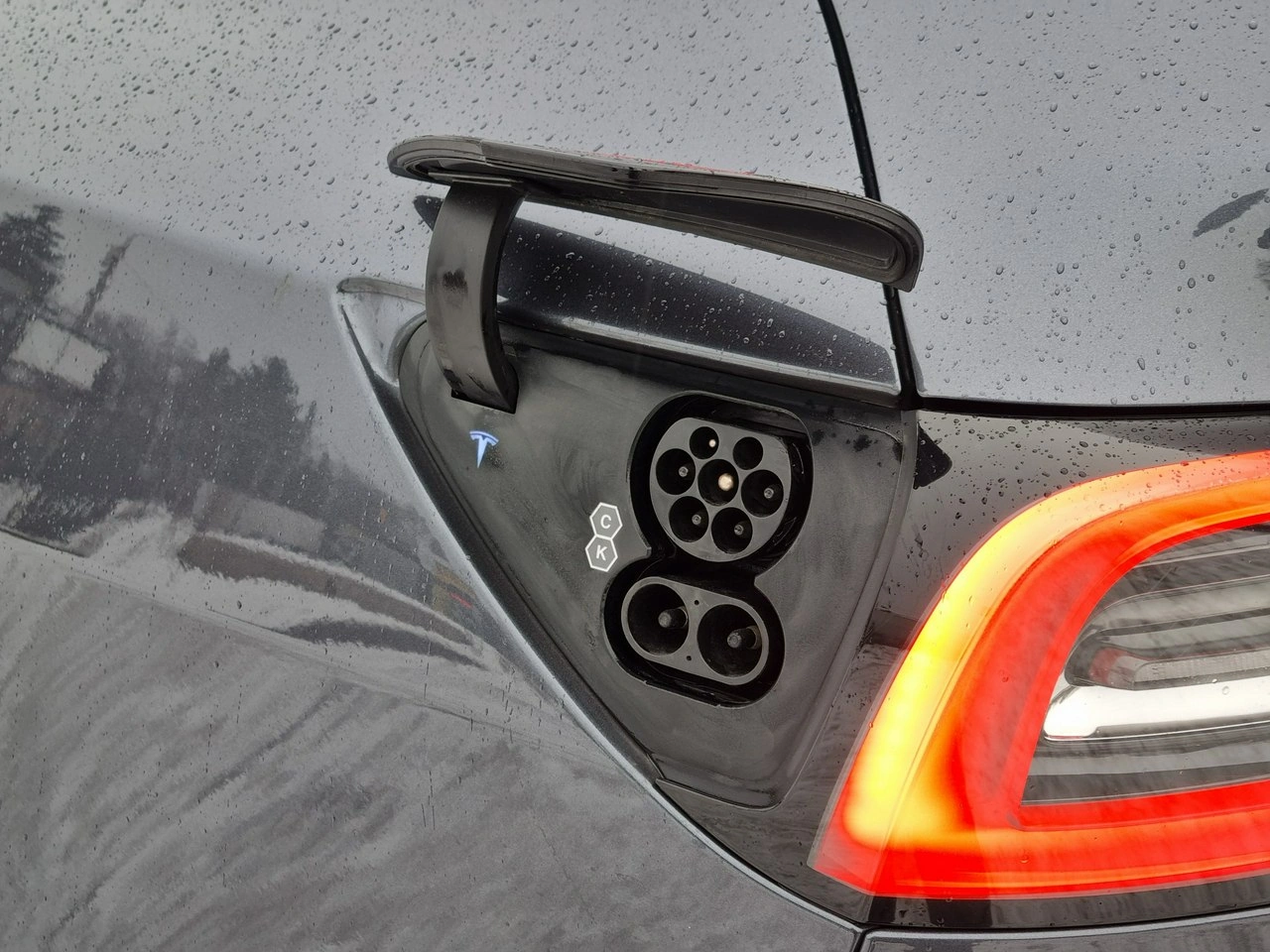 Tesla Y - Zdjęcie 10