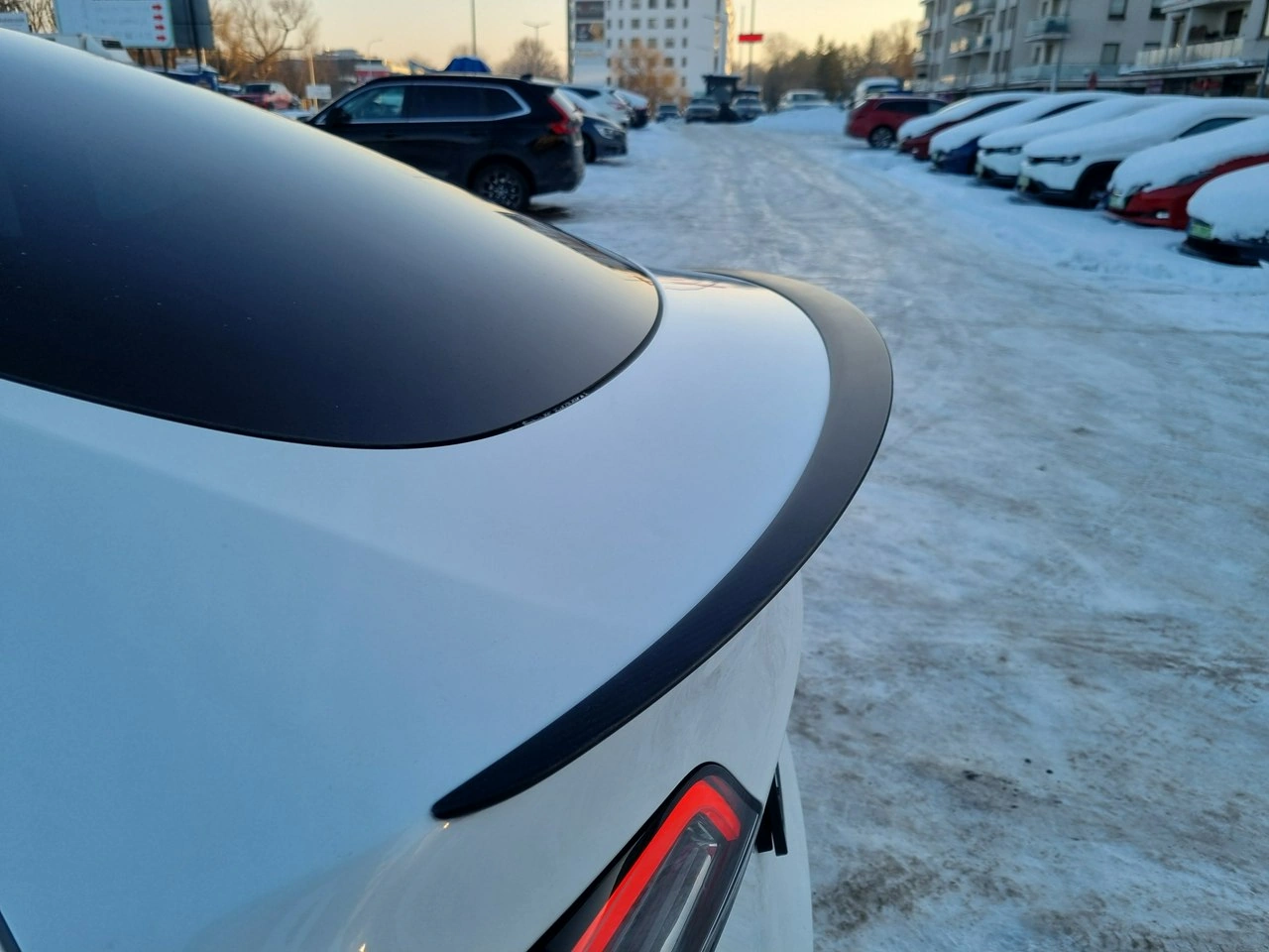 Tesla Y - Zdjęcie 9