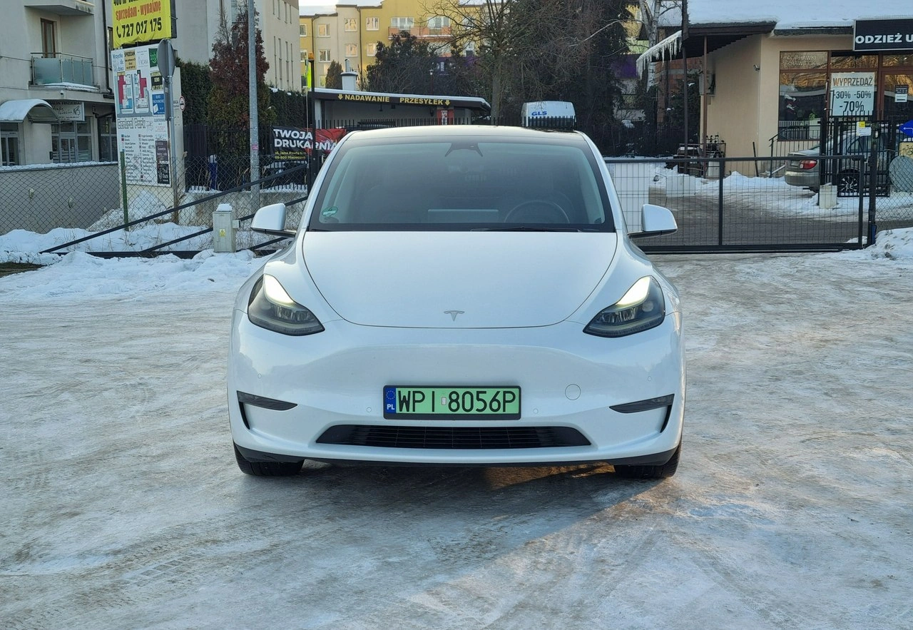 Tesla Y - Zdjęcie 7