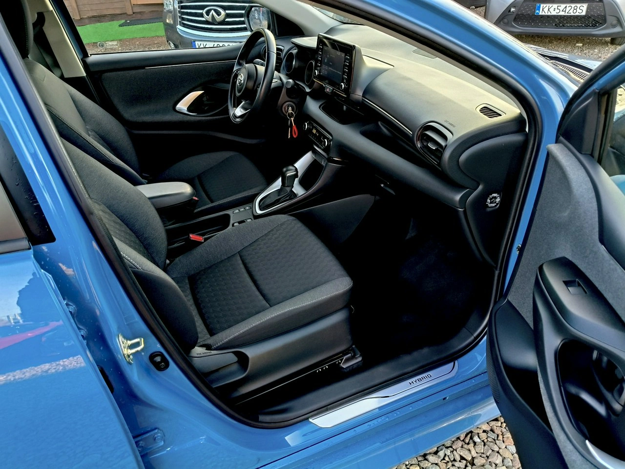 Toyota Yaris - Zdjęcie 12