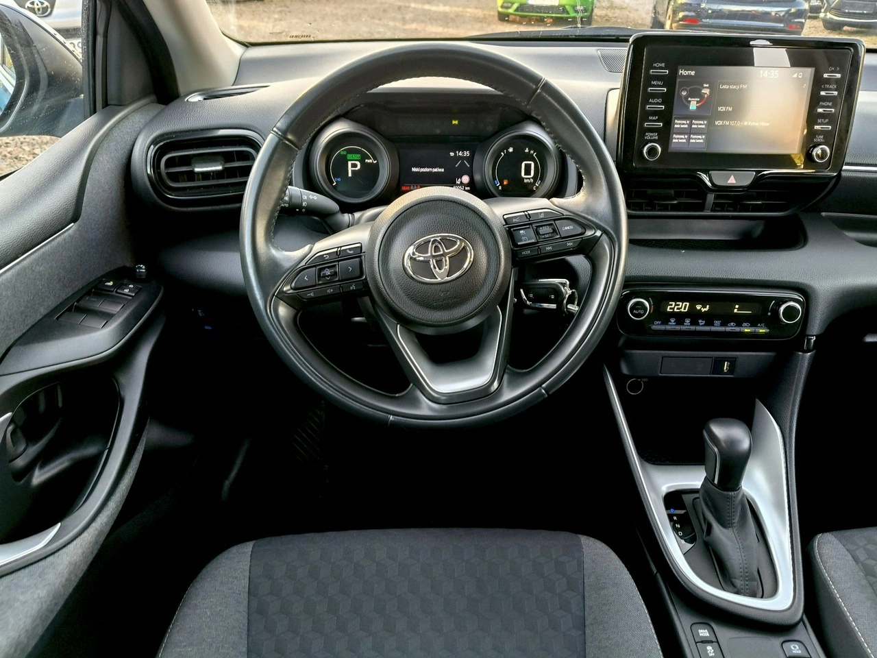 Toyota Yaris - Zdjęcie 5