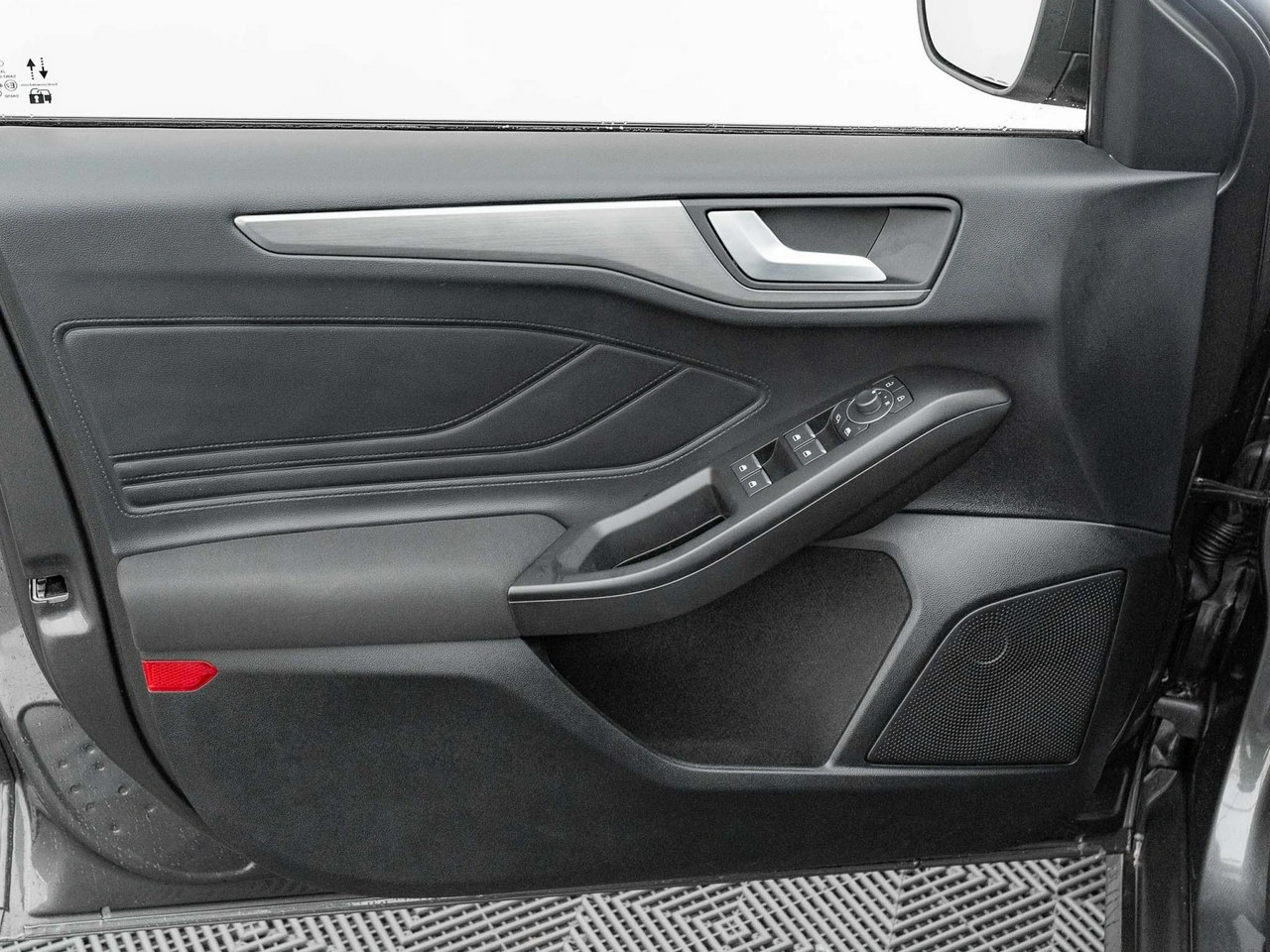 Ford Focus - Zdjęcie 10