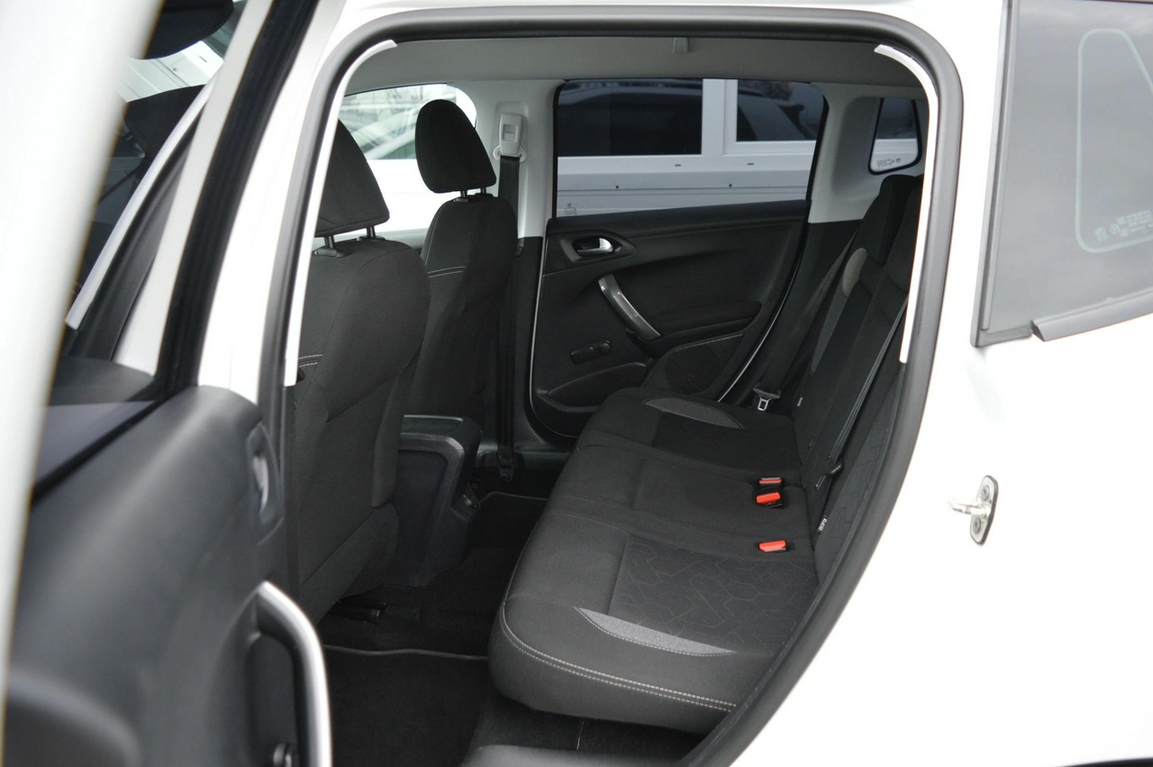 Peugeot 2008 - Zdjęcie 34