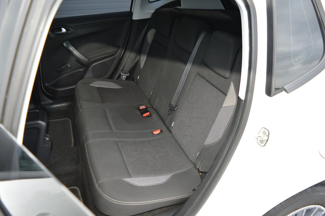 Peugeot 2008 - Zdjęcie 35