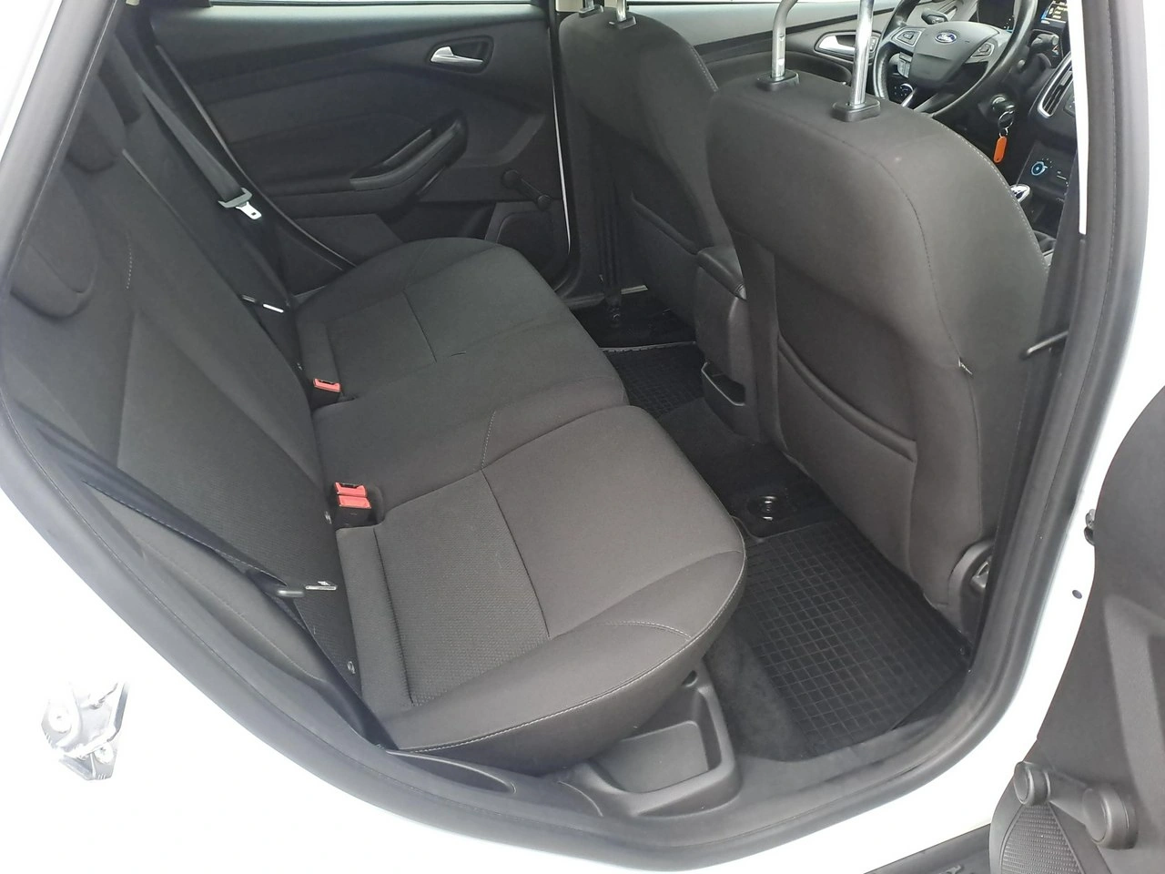 Ford Focus - Zdjęcie 11