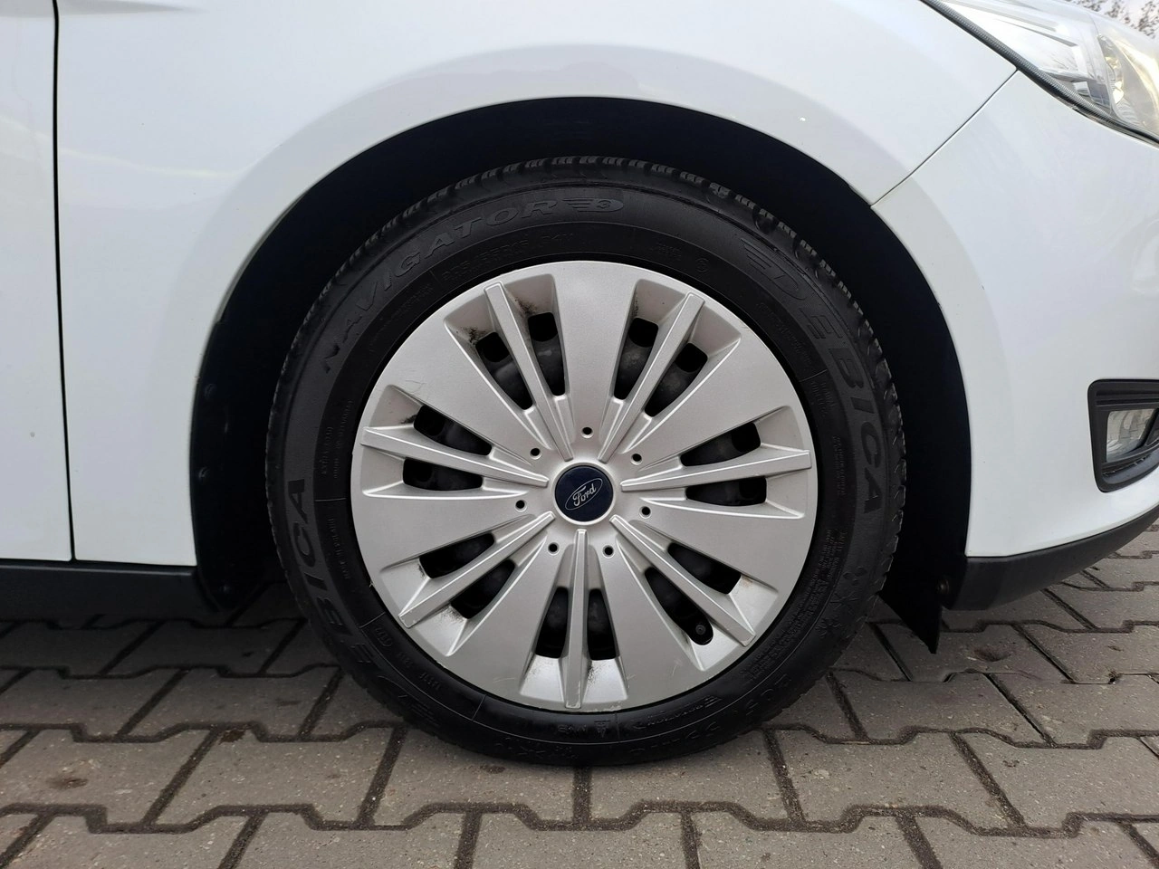 Ford Focus - Zdjęcie 13