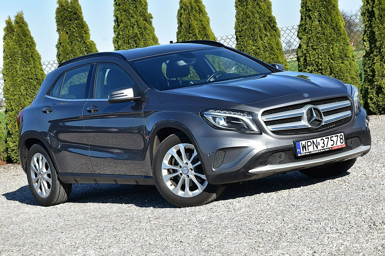 Mercedes GLA 180 - Zdjęcie 15